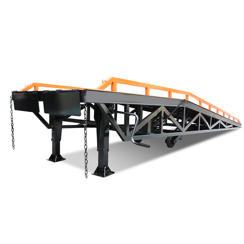 移動(dòng)式液壓登車橋